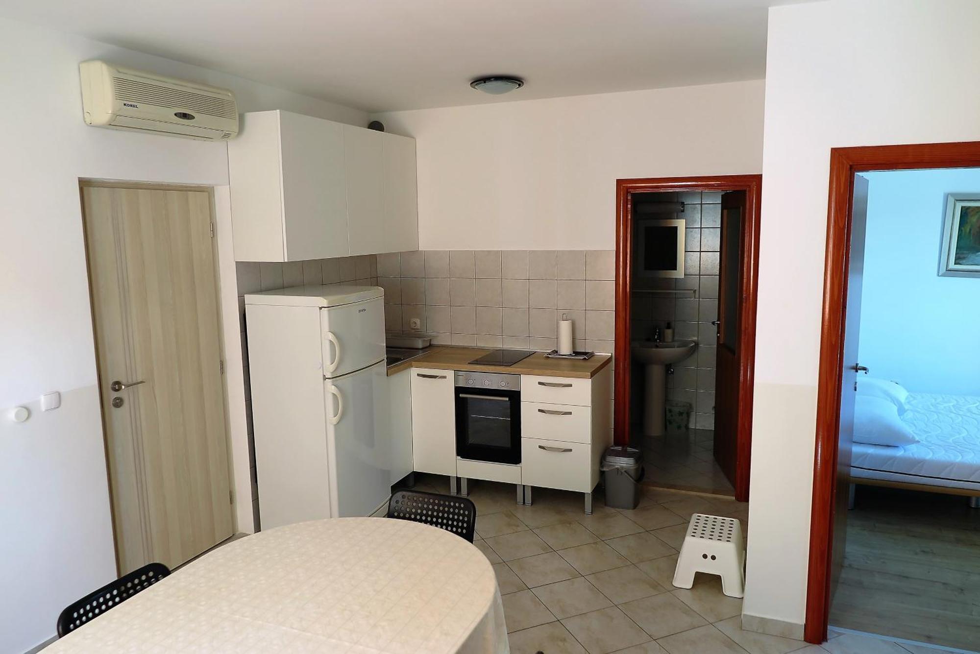 Apartments Kovacic Omiš Exterior foto